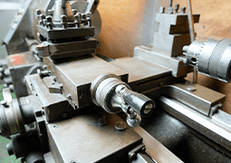 旋盤加工